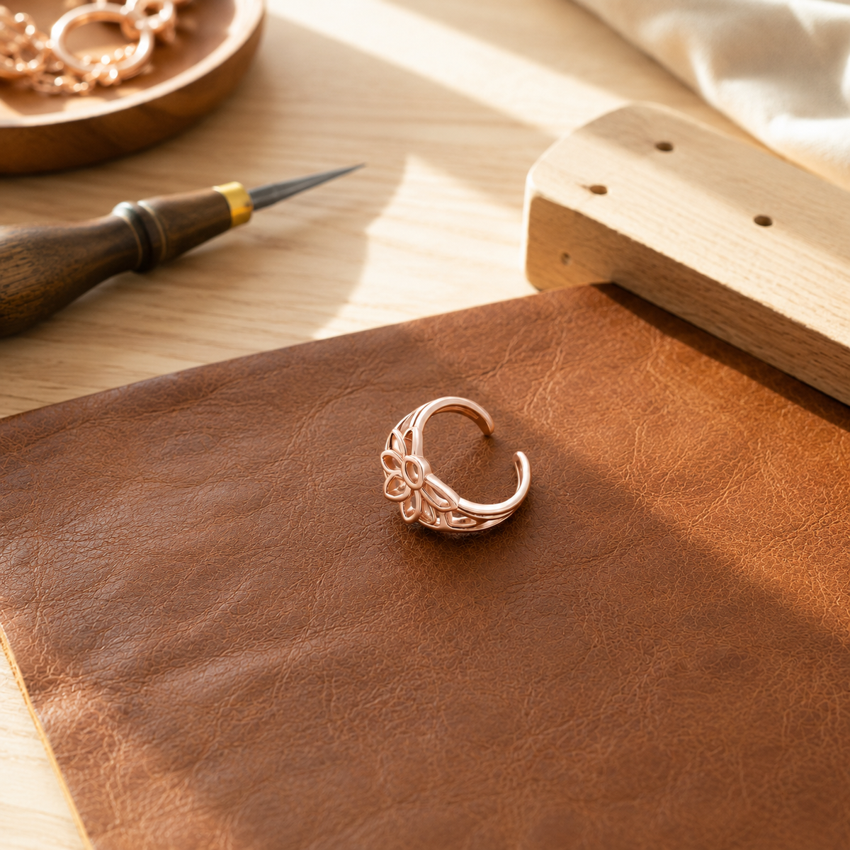 Petal Copper Toe Ring